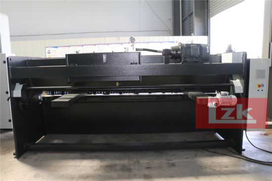 Máquina de corte hidráulica CNC de hoja de acero 1/4 Proveedor de China