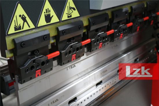 Dobladora de chapa de acero al carbono CNC hidráulica