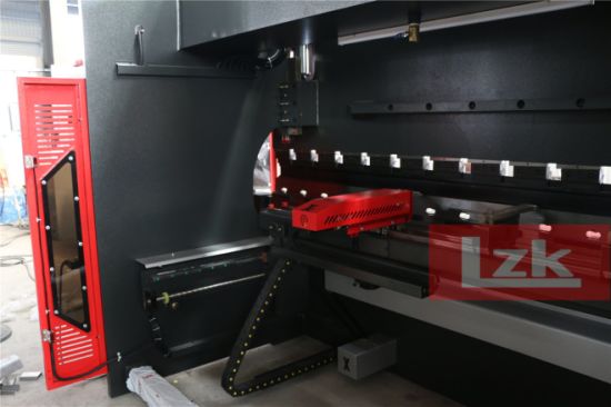 Máquina dobladora hidráulica de láminas de metal de 3 mm x 2500 mm de China