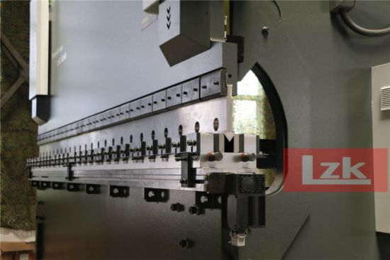 400tonex6000mm máquina dobladora de chapa de acero larga grande para fabricación de postes de luz