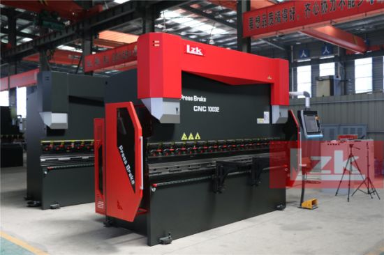 Máquina dobladora de láminas de metal CNC de 4 mm x 3200 mm de China